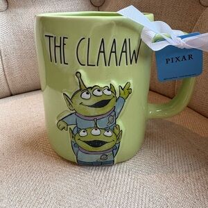 ☕️ Rae Dunn Pixar Toy Story “The Claw” Mug Alien Green Disney Collectible